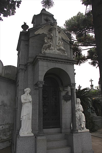 182-Кладбище Реколета